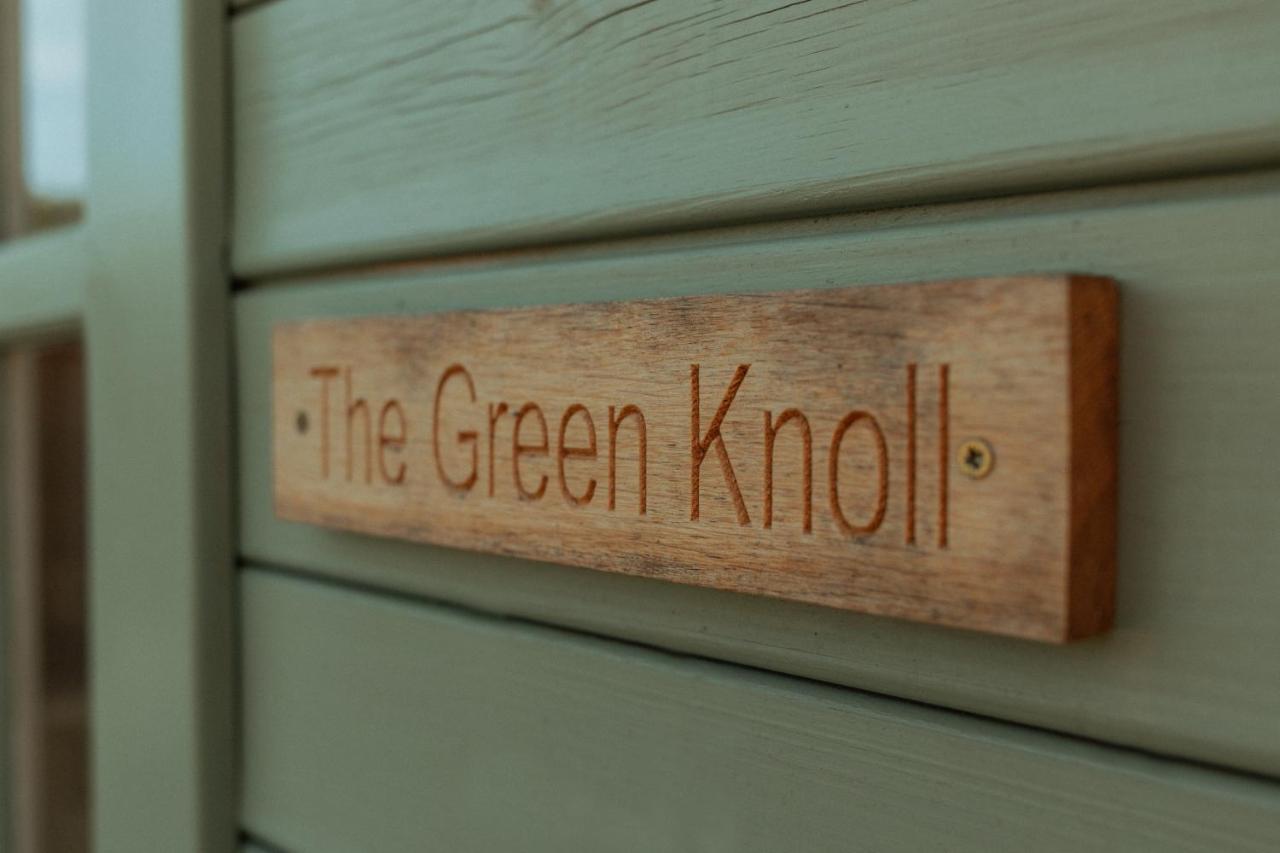Glamping In Wiltshire The Green Knoll Is A Charm Chippenham (Wiltshire) Exterior foto