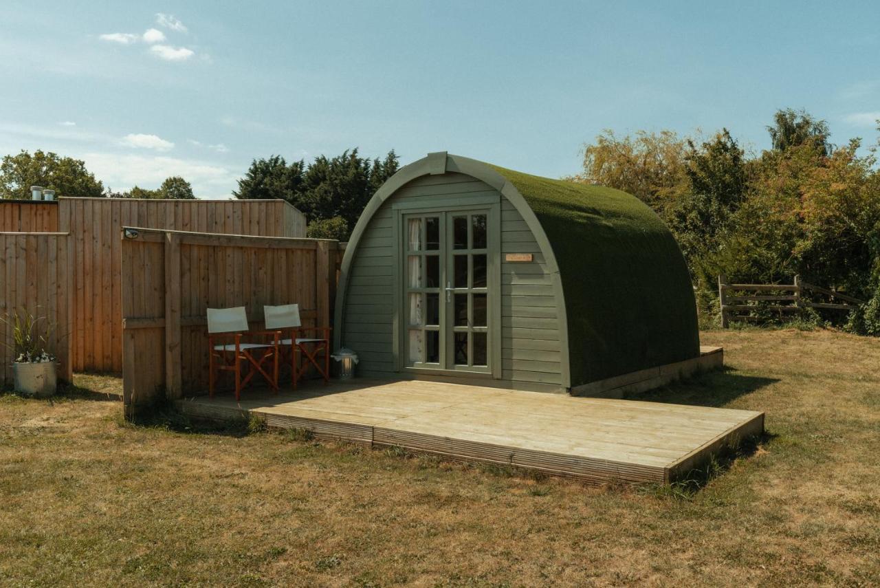 Glamping In Wiltshire The Green Knoll Is A Charm Chippenham (Wiltshire) Exterior foto