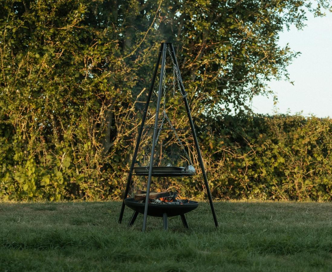 Glamping In Wiltshire The Green Knoll Is A Charm Chippenham (Wiltshire) Exterior foto